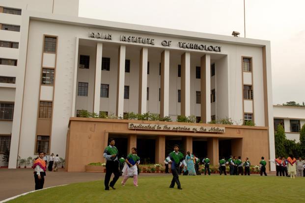 Budget 2016 sets stage for hike in IIT, varsity tuition fees