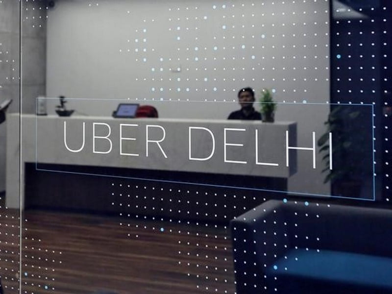 Uber Brings again Surge Pricing in Delhi; Kejriwal Warns of strong motion