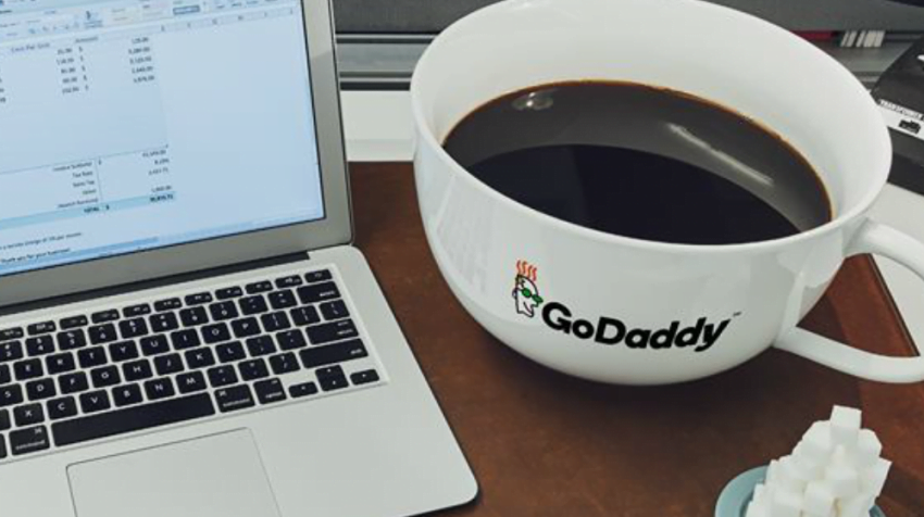 GoDaddy Launches GoCentral for Web Design on Mobile