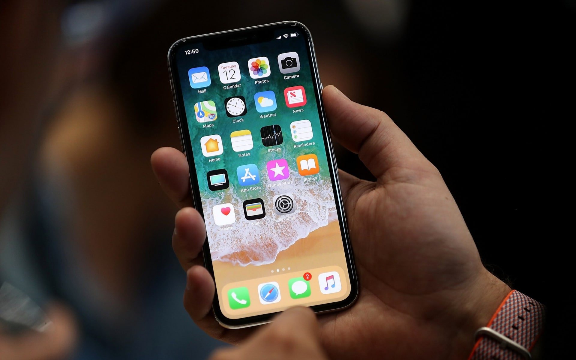 Warning over iPhone apps that can silently turn on cameras at any time Warning over iPhone apps that can silently turn on cameras at any time