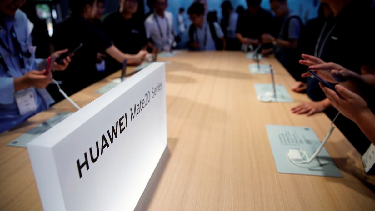 Huawei Sues US Commerce Department Over Seizure of Telecommunications Gear