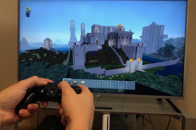 Want to be more creative? Playing Minecraft can help, new study finds