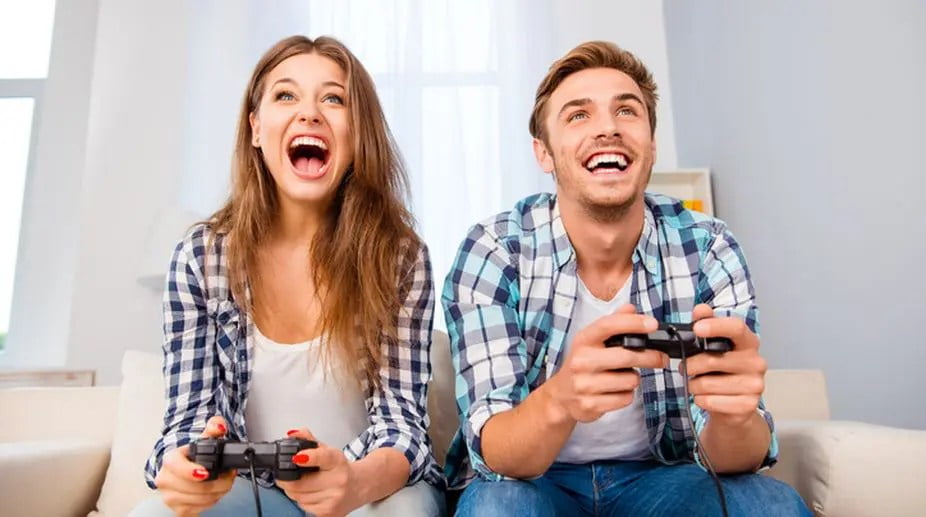 4 Essential Tips for Gamers Who Are Always on the Go